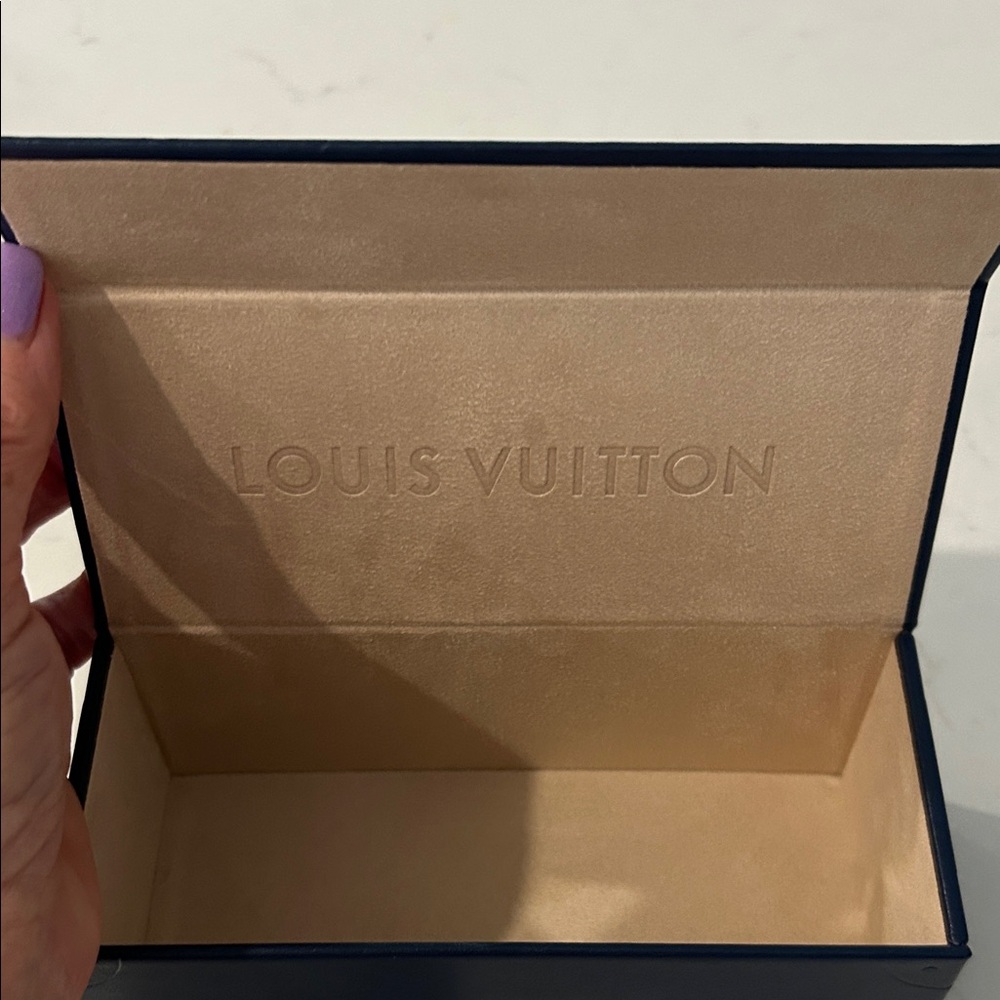 Louis Vuitton Dark Blue Box - Picture 2 of 2